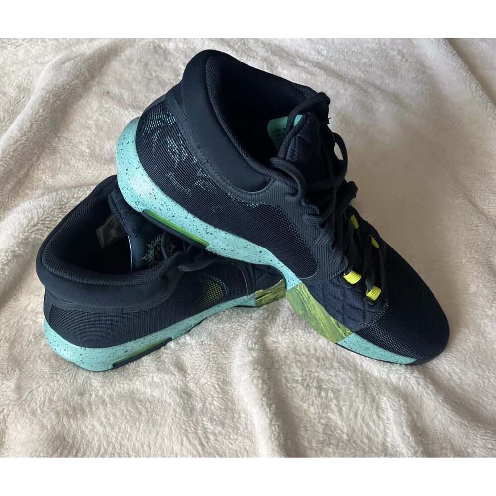 NEW Nike LeBron Witness 8 Basketball Shoes Bright Green Navy FB2239-402 Size 18